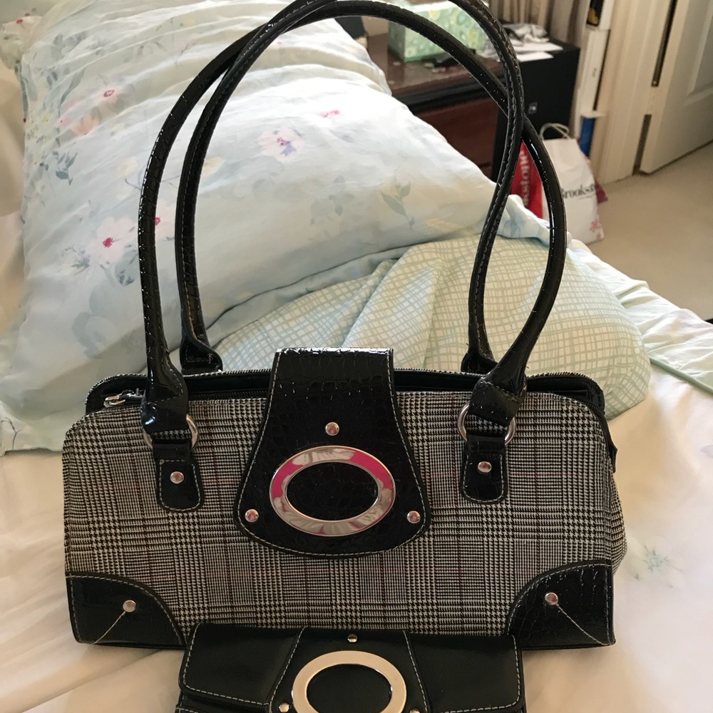 NWOT handbag set